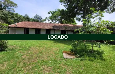 Locação mensal em itapoá, casa frente mar, vista para baia da babitonga