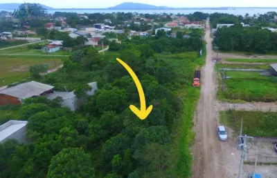 Terreno proximo ao porto itapoá, localizado no balneário farol do itapoá, 560 metros do mar.