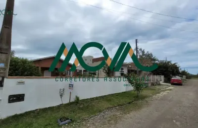 Casa à venda em itapoá - 3 quartos, 100m da praia, oportunidade imperdível!