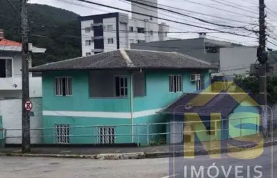 Casa com 5 quartos à venda na Fazendinha, Itajaí 