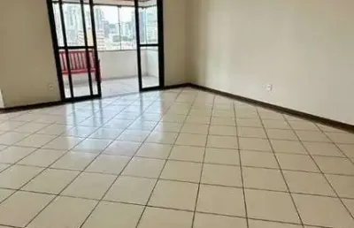 Apartamento semimobiliado no bairro centro em itajaí sc