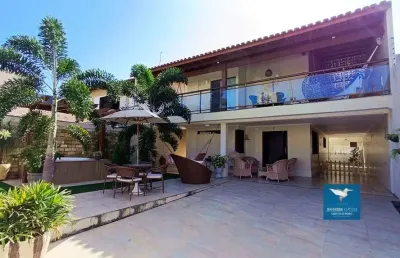 Belíssima casa duplex próximo a av. edilson brasil soares no parque manibura, grande potencial comercial, nascente com amplo recuo frontal, varandão, 171m2, 05 suítes, lote com 319m2 (11m x 29m), 06 v