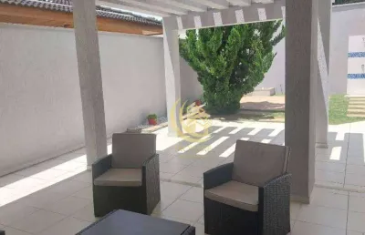 Lindíssimo sobrado em condomínio 04 dormitórios 02 suítes uma com closet e outra térrea, excelente acabamento, com planejados, lazer e comércios a pé