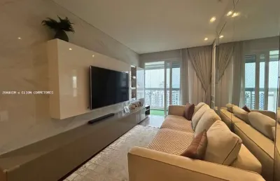 Apartamento para venda em florianópolis, centro, 2 dormitórios, 1 suíte, 2 banheiros, 1 vaga