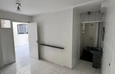 Casa com 5 quartos para alugar no Tatuapé, São Paulo 