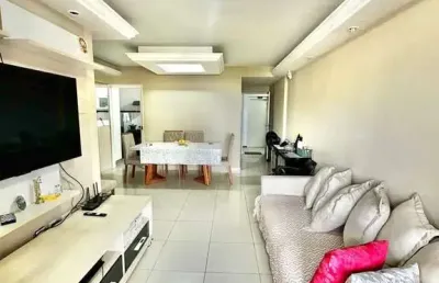 Oportunidade de morar bem com vista mar em excelente localização pagando pouco