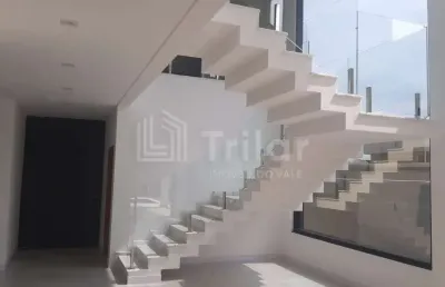Majestoso sobrado de arquitetura moderna em condomínio fechado do lado do shopping colinas!