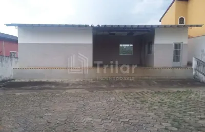 Excelente galpão para venda  com 1000 metros de terreno e 150 de área construída.