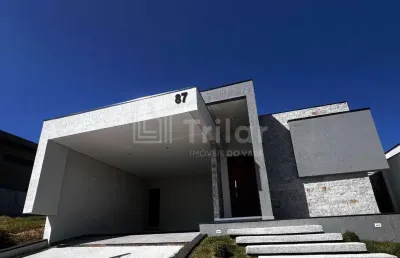Imperdível! casa em condomínio à venda em caçapava-sp, residencial colinas. 3 quartos, 1 suíte, 3 banheiros, 2 vagas, 179,92m².