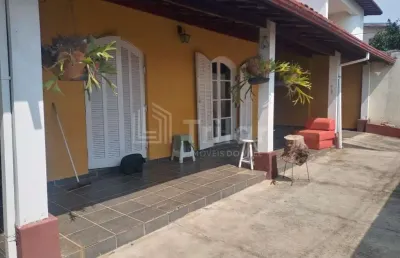 Casa terreá no bosque dos eucaliptos para venda - sjc