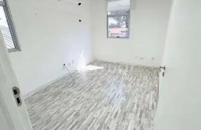 Excelente sala totalmente reformada com ar condicionado