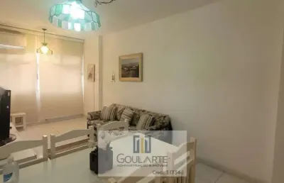 Apartamento com 1 dormitório amplo, á menos de 250 metros do mar - pitangueiras-guarujá/sp.
