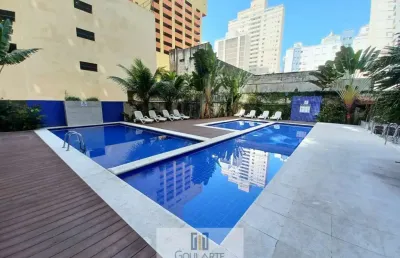 Apartamento alto padrão, com 2 dormitórios sendo 1 suíte, sacada gourmet,  lazer completo no condomínio, pitangueiras-guarujá/sp.