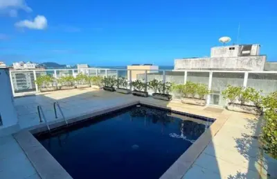 Cobertura duplex alto padrão com sacada vista mar, 3 dormitórios sendo 2 suítes, lazer no condomínio, astúrias-guarujá/sp.