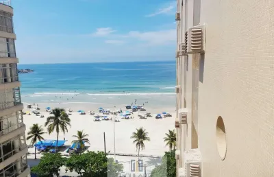 Apartamento alto padrão frente mar, 3 suítes climatizadas, vista total mar na pitangueiras-guarujá/sp.