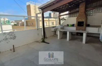 Cobertura duplex , 2 dormitórios, área gourmet com churrasqueira, na praia das astúrias - guarujá/sp.