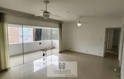 Apartamento alto padrão, com 3 dormitórios sendo 1 suíte, com área de lazer no condomínio, à menos 100 metros do mar, astúrias - guarujá/sp.
