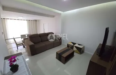 O seu apartamento mobiliado com 2 suítes e 2 vagas, meia praia, itapema - sc