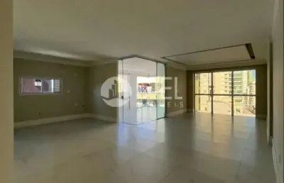 Apto com 4 suítes, 3 vagas, lazer e quadra mar, centro, itapema - sc