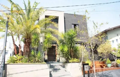 Casa de condomínio com 2 quartos e 5 banheiros à venda, 263 m²
