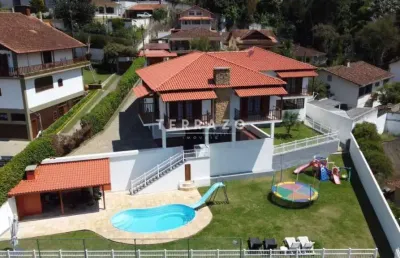 Casa à venda, 5 quartos, 2 suítes, 4 vagas, golfe - teresópolis/rj