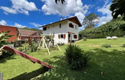 Casa à venda, 4 quartos, 1 suíte, 2 vagas, golfe - teresópolis/rj
