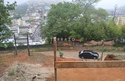Terreno à venda na Rua Fernão de Magalhães, Jardim Europa, Teresópolis