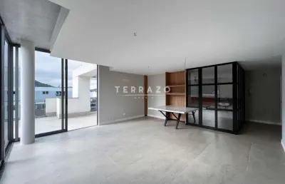 Cobertura à venda, 3 quartos, 1 suíte, 4 vagas, agriões - teresópolis/rj