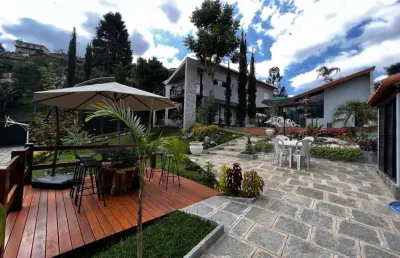 Casa à venda, 5 quartos, 2 suítes, 4 vagas, golfe - teresópolis/rj cod - 784
