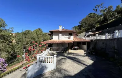 Casa em condomínio à venda, 4 quartos, 2 suítes, 6 vagas, albuquerque - teresópolis/rj