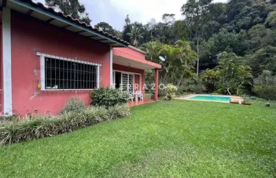 Casa à venda, 3 quartos, 2 vagas, golfe - teresópolis/rj