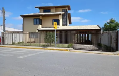 Casa com 3 quartos à venda na Avenida Principal, 420, Centro, Lapa