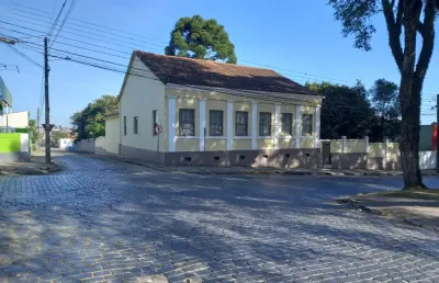 Casa com 3 quartos à venda na Avenida Principal, Centro, Lapa