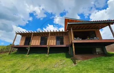 Chácara / sítio com 3 quartos à venda na Estrada Piracaia Pião, 500, Bairro dos Mimis, Piracaia