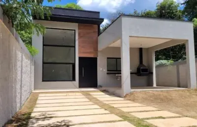 Imperdível oportunidade de adquirir uma casa no coração de  com design moderno e acabamentos de alta qualidade!
