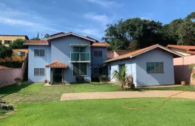 Chácara de luxo em condomínio no jardim colina do sol, bom jesus dos perdões-sp: 8 quartos, 6 suítes, 8 banheiros, 3 vagas e 800m².