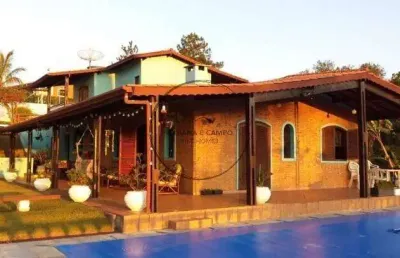 Chácara em condomínio no portão, atibaia-sp: 4 quartos, 4 suítes, 5 banheiros, 2 vagas de garagem, 540m² de área.