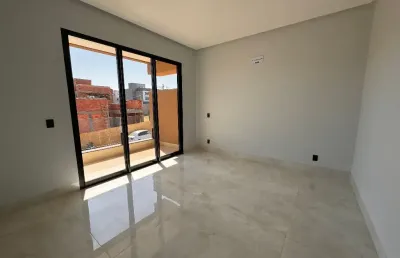 Sobrado alto padrão no condomínio cidade das flores
