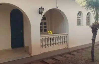 Casa com 13 quartos à venda no Centro, Piracicaba 