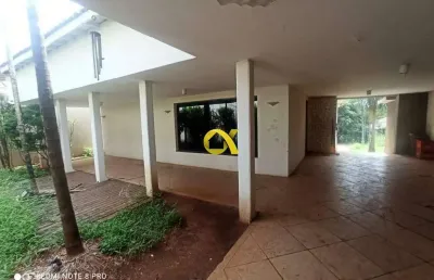 Casa para locação de 4 dorm e 3 suite no bairro são dimas.
