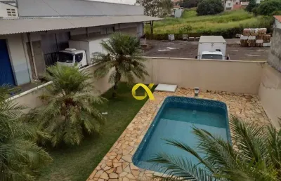 Casa espetacular com 3 quartos, suíte, área gourmet e piscina no bairro glebas califórnia!