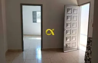 Ótima casa com 1 dormitório disponível para venda no bairro paulista!