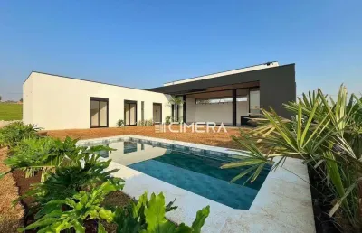 Casa à venda no condomínio village ipanema localizada na cidade de araçoiaba da serra/sp