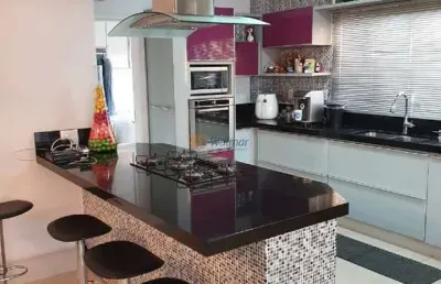Impecável casa de alto padrão no swiss park: 3 quartos, 3 suítes, 3 salas, 5 banheiros, 4 vagas de garagem, 320m²! venda ou locação em campinas, sp.