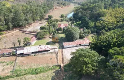 Fazenda com 2 salas à venda na Avenida Professor Bento Gonçalves Pereira 96, 1, Centro, Paraíba do Sul