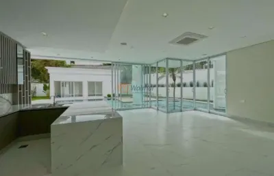 Imponente residência de alto padrão em condomínio de luxo em campinas-sp, com 4 quartos, 4 suítes, 4 salas, 7 banheiros, 6 vagas de garagem e 619m² de área.