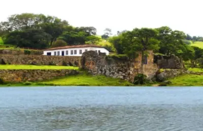 Fazenda de luxo à venda em pedreira-sp, na zona rural: 16 quartos, 16 suítes, 3 salas, 8 banheiros, 40 vagas de garagem, 24.200,00 m² de área.