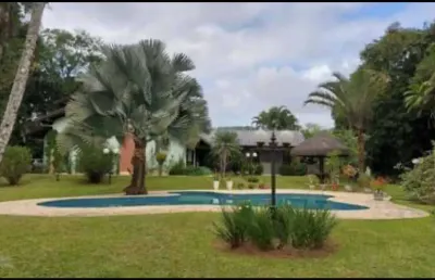 Fazenda/sítio/chácara para venda possui 250 metros quadrados