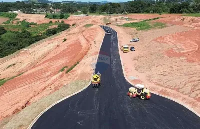 Terreno comercial à venda no Curitibanos, Bragança Paulista 