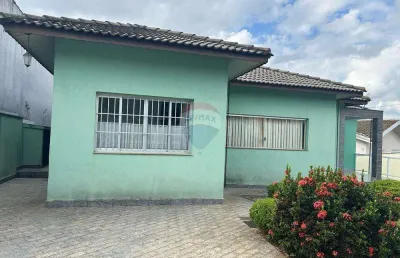 Casa com 3 quartos para alugar na Rua Jarbas de Souza Siqueira, 80, Jardim América, Bragança Paulista